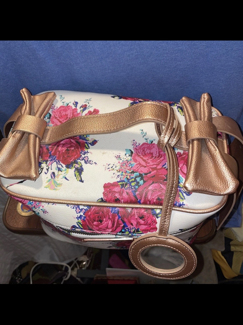 Betsey Johnson White floral Train Case/ Cosmetic Travel Bag With Double Bow